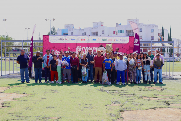 Gobierno de Pepe Chedraui contin&uacute;a impulsando el Programa &ldquo;Canchas por Latas&rdquo; en la Unidad Habitacional Rivera Anaya